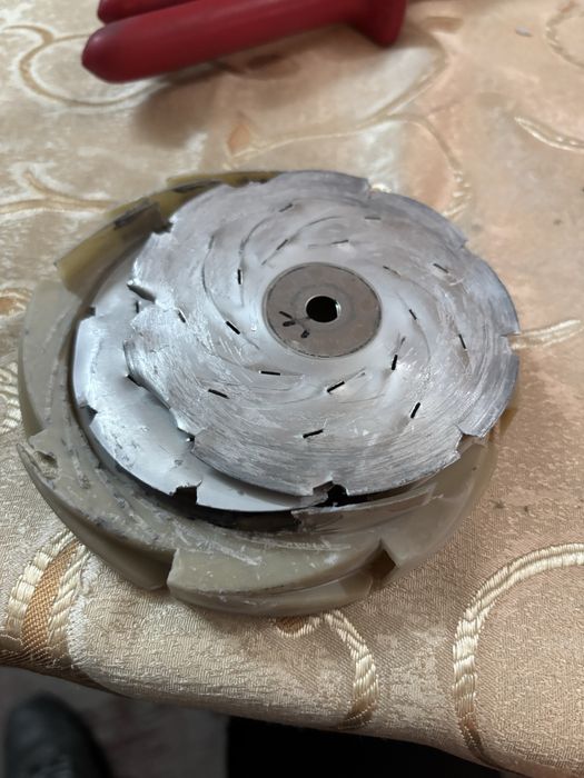 Пылесос на запчасти NILFISK ALTO