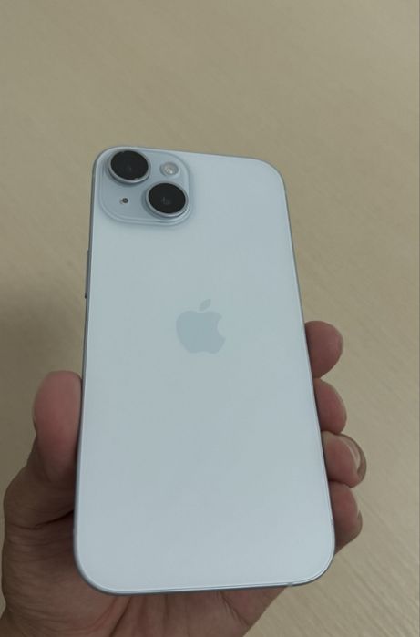Продам IPhone 15. 128gb