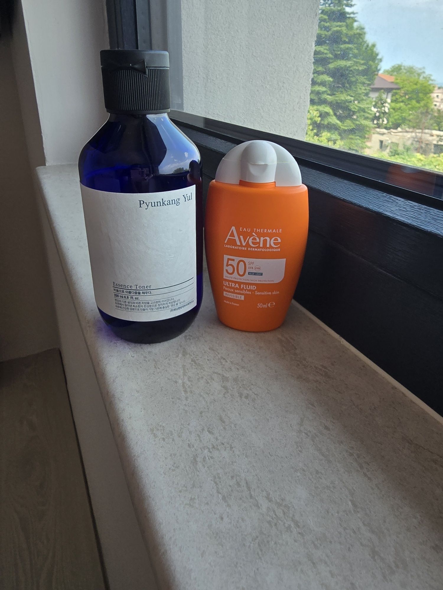 Слънцезащита Avene и тонер Pyunkang yul