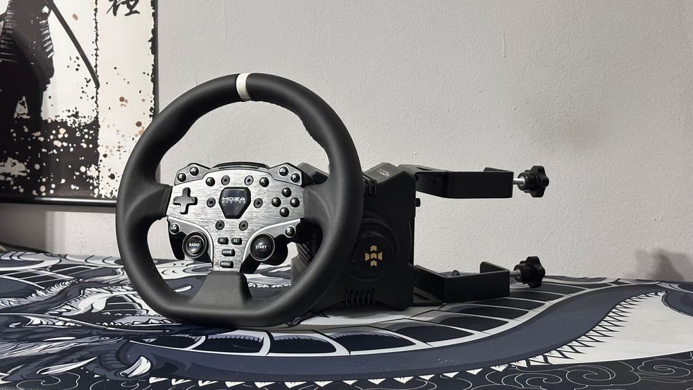 Moza r5 игровой руль