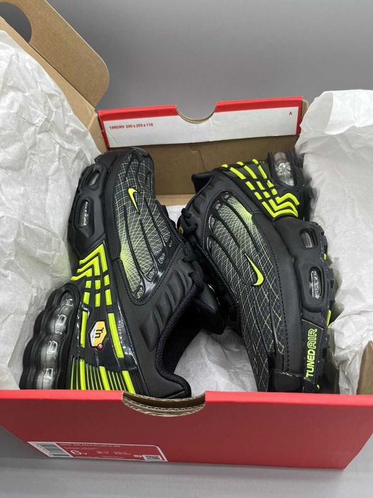 Adidasi Nike Air max plus 3 Spirograph 100% originali-38