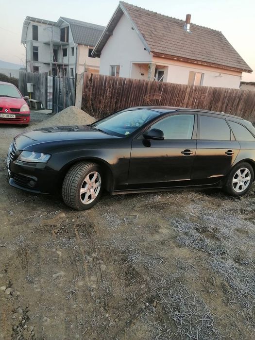 AUDI A4 B8 2.0D 143 cai automat