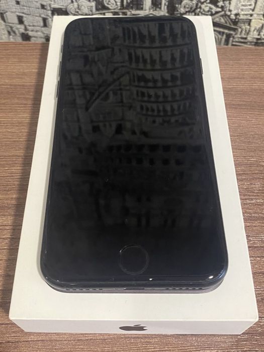 iPhone SE 64gb Black