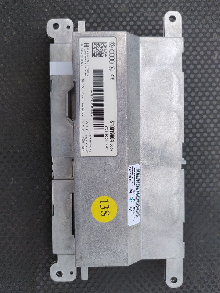 display navigație MMI 3G AUDI A4 B8 
COD 8T0919604