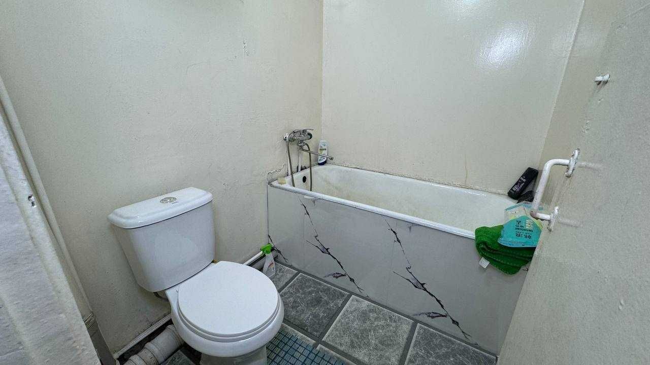 Фрунзиский Вилоят туғриқхонаси 1 хонали квартира сотилади.ID: 287476
