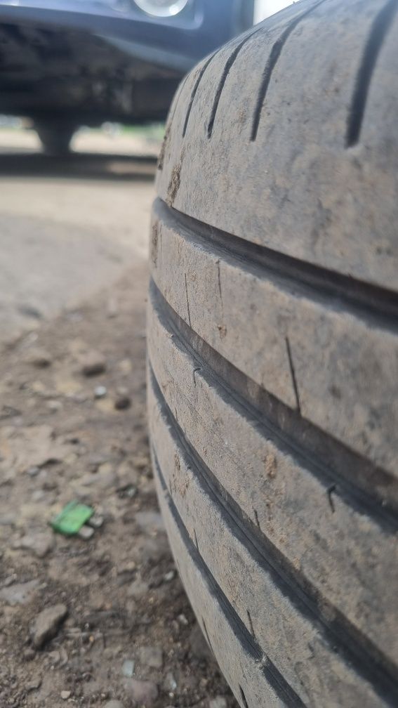 Vind set de jante originale R16 toyota  , cu anvelope  de v