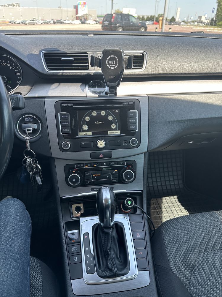 VW Passat DSG+Padele volan