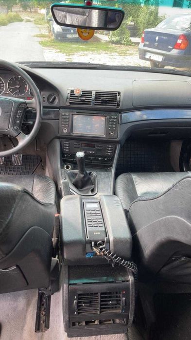 Vand bmw e39 in stare buna