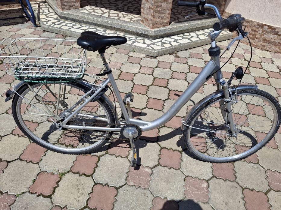 Vând bicicleta în buna stare de funcționare