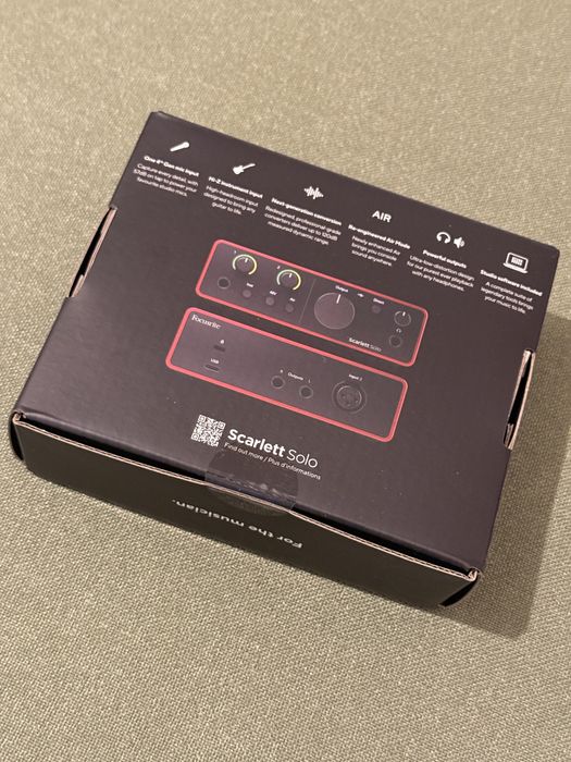 Scarlett Solo Gen 4 nou sigilat