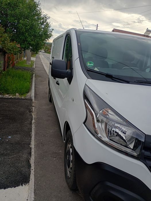Se vinde Renault trafic 3
