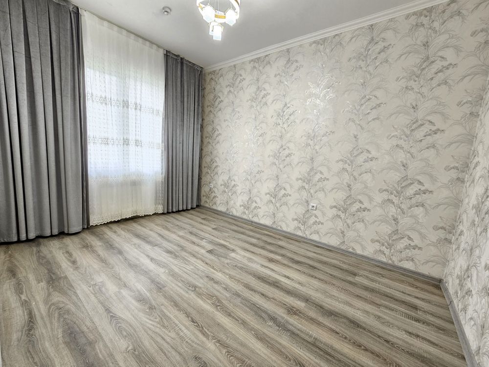 Kvartira sotiladi sergeli yangi darxon 3/9/16 60m2