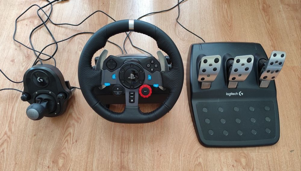 Volan Logitech G29