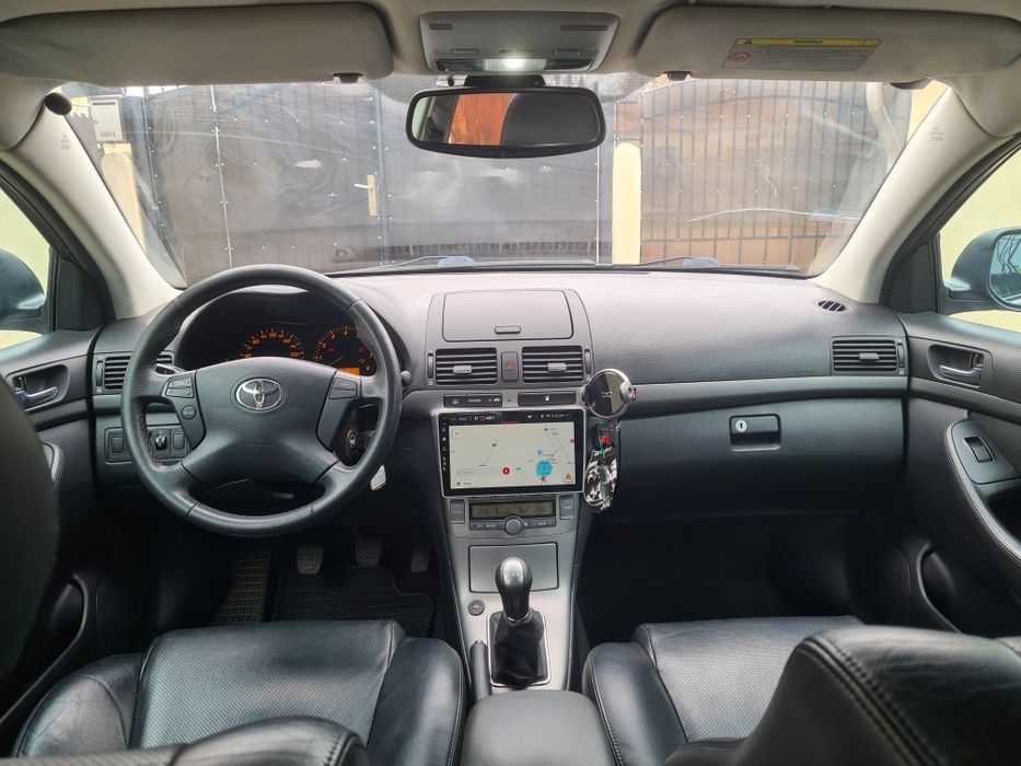 Toyota avensis 1.8 benzina