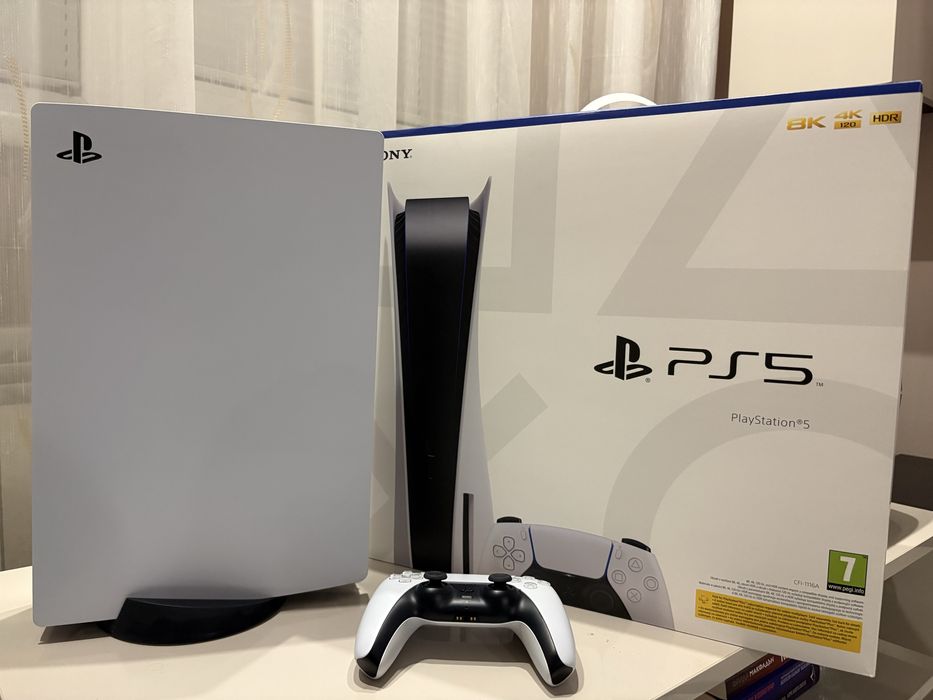 PlayStation 5 Disc Edition – отлично състояние!