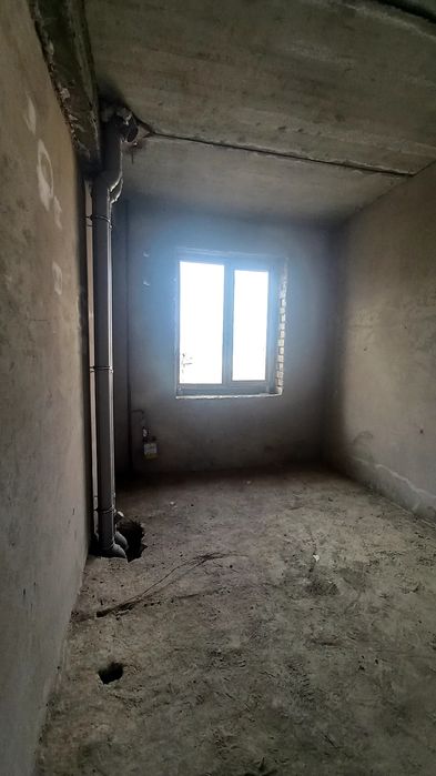 Сергели квартира 1  комната 3 этаж коробка