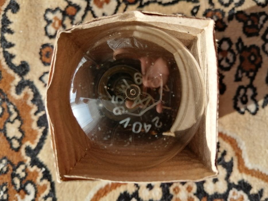 Продаю лампочки накаливания 95 W.
