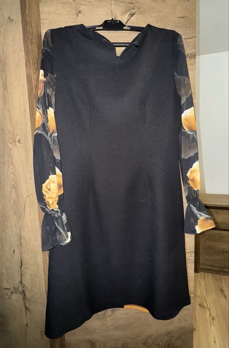 Rochie eleganta model floral