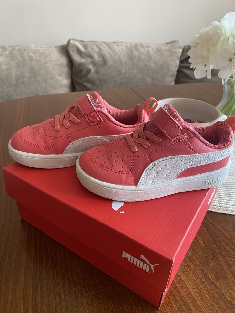 Кожени маратонки/ сникърси Puma номер 25