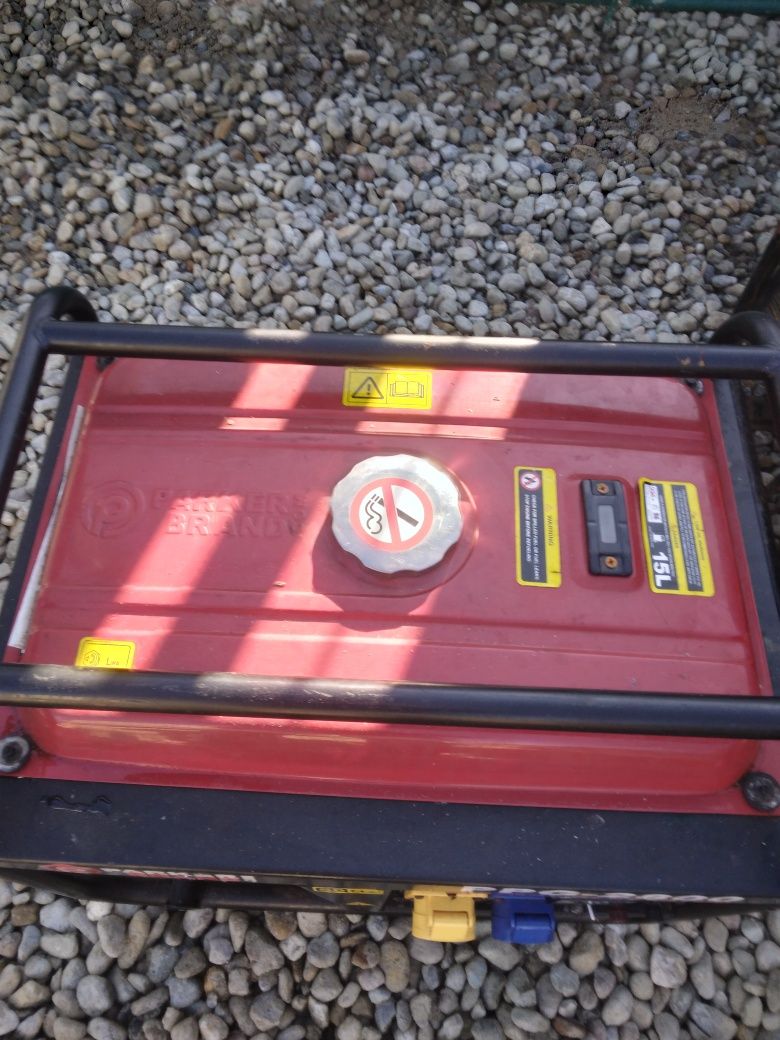 Generator curent UK
