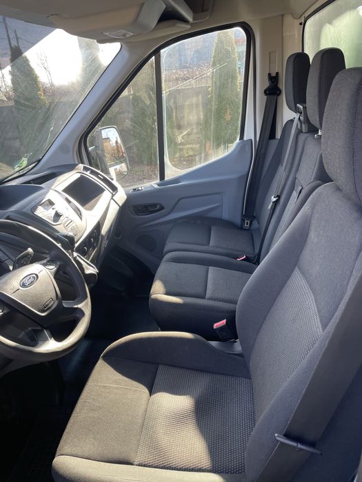 Ford transit box cu lift 2018