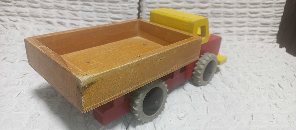 метални коли мащаб 1:18. ЧАСТ - 1