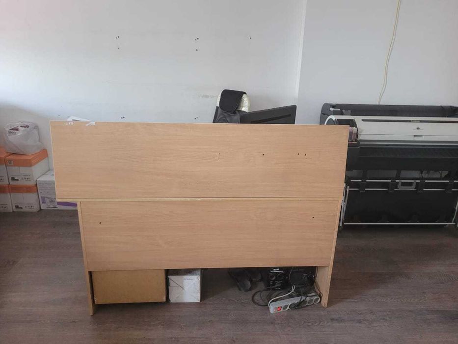 Продам офисные столы