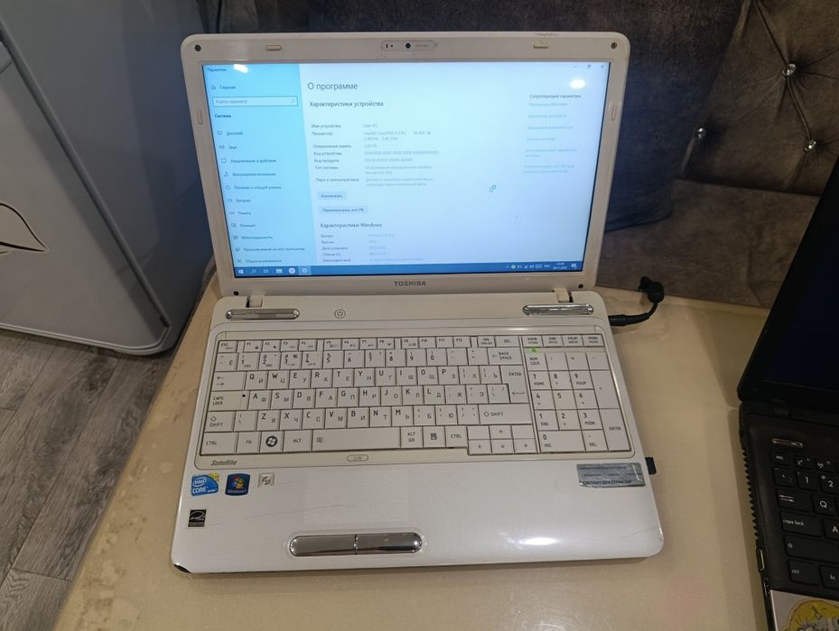 2 ноутбука оба рабочие