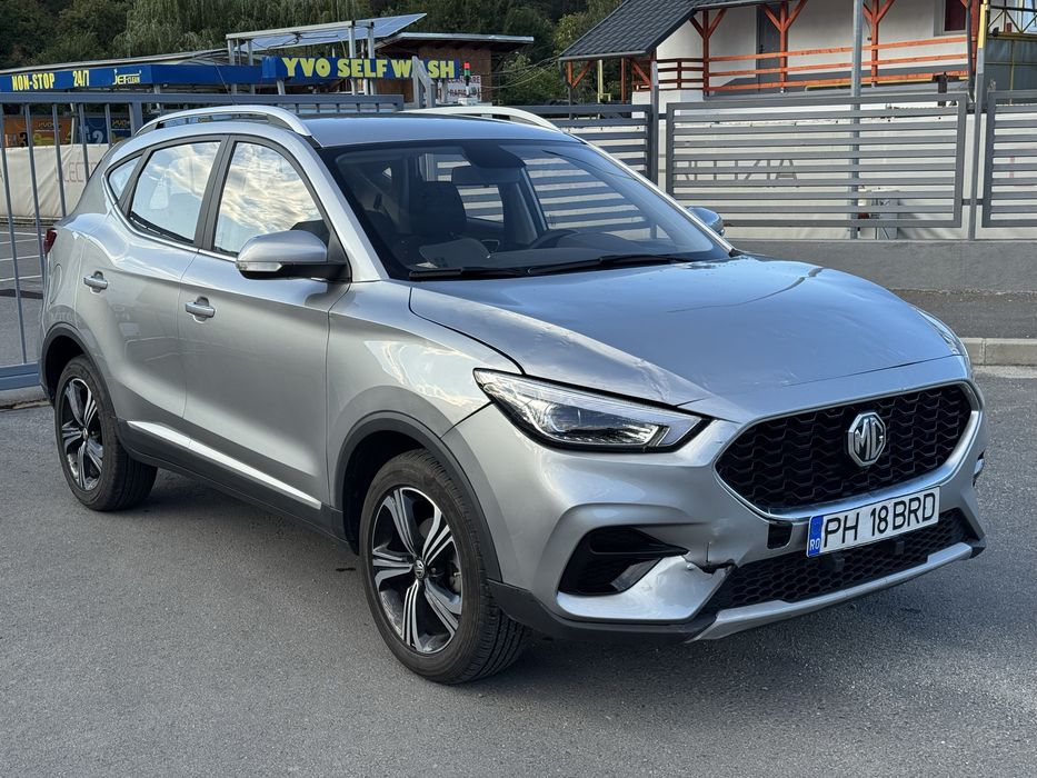 MG ZS 1.5 Benzina 2024 avariat