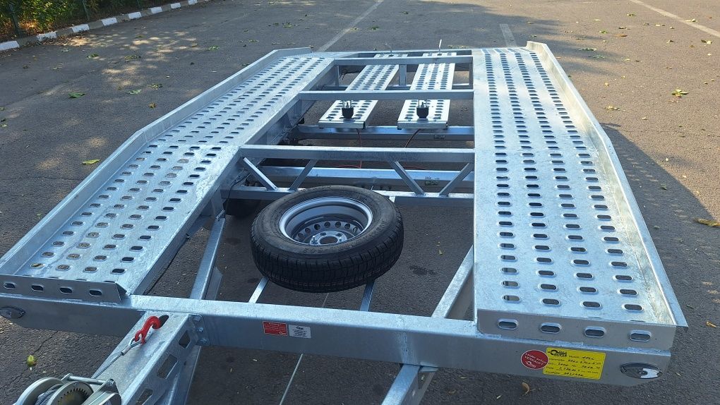 Inchiriere platforma 2000kg non stop