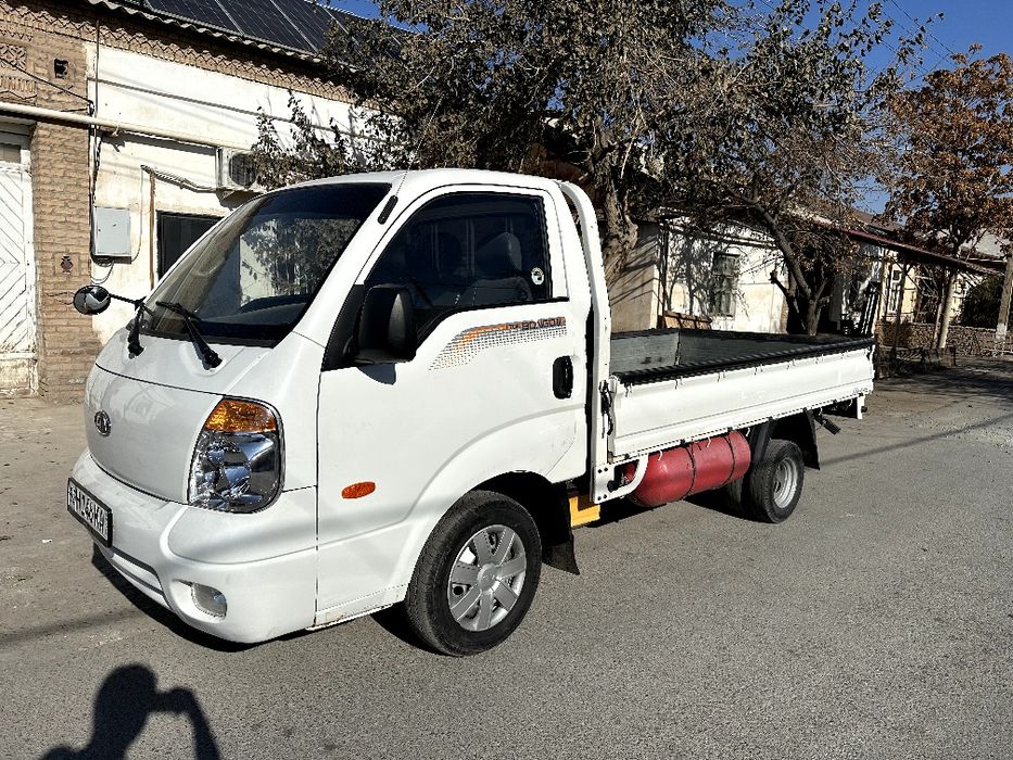 Kia bongo 2009 йил