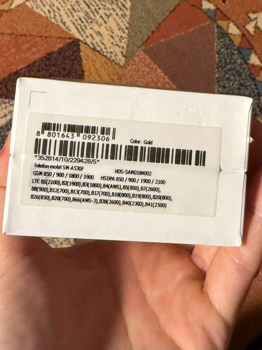 Vând Samsung A8, stare foarte bună