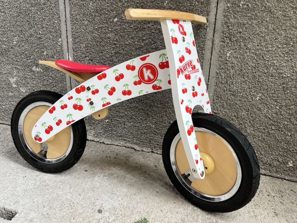 Детско баланс колело Kiddimoto Kurve Черешки,Дървено