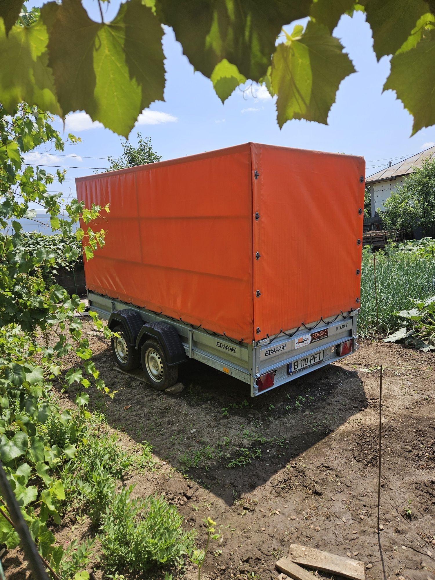 Vand Remorcă Zaslaw 750 kg pt 4 europaleti