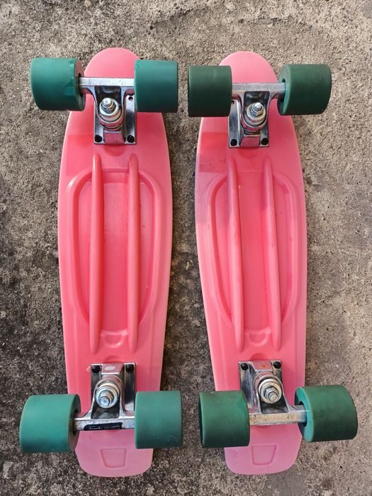 Vând 1 pennyboard in stare excelentă 55cm