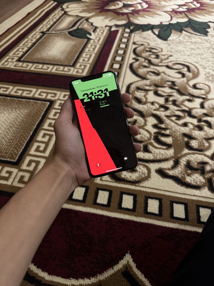 Iphone Xs max.
