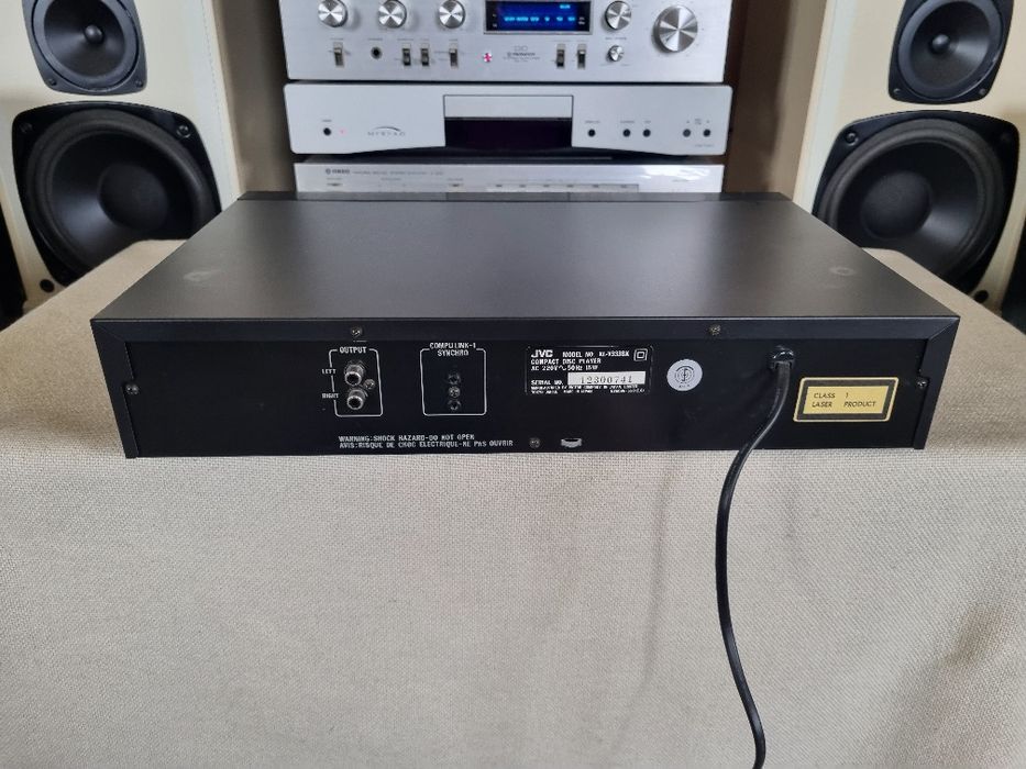 Cd Player JVC XL-V333. Perfect functional. Impecabil.