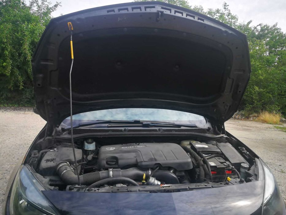 Fata completa / Piese Dezmembrari  Opel Astra J  1.7 CDTI A17DTF