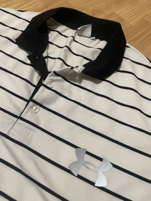 Тениска Under Armour с яка
