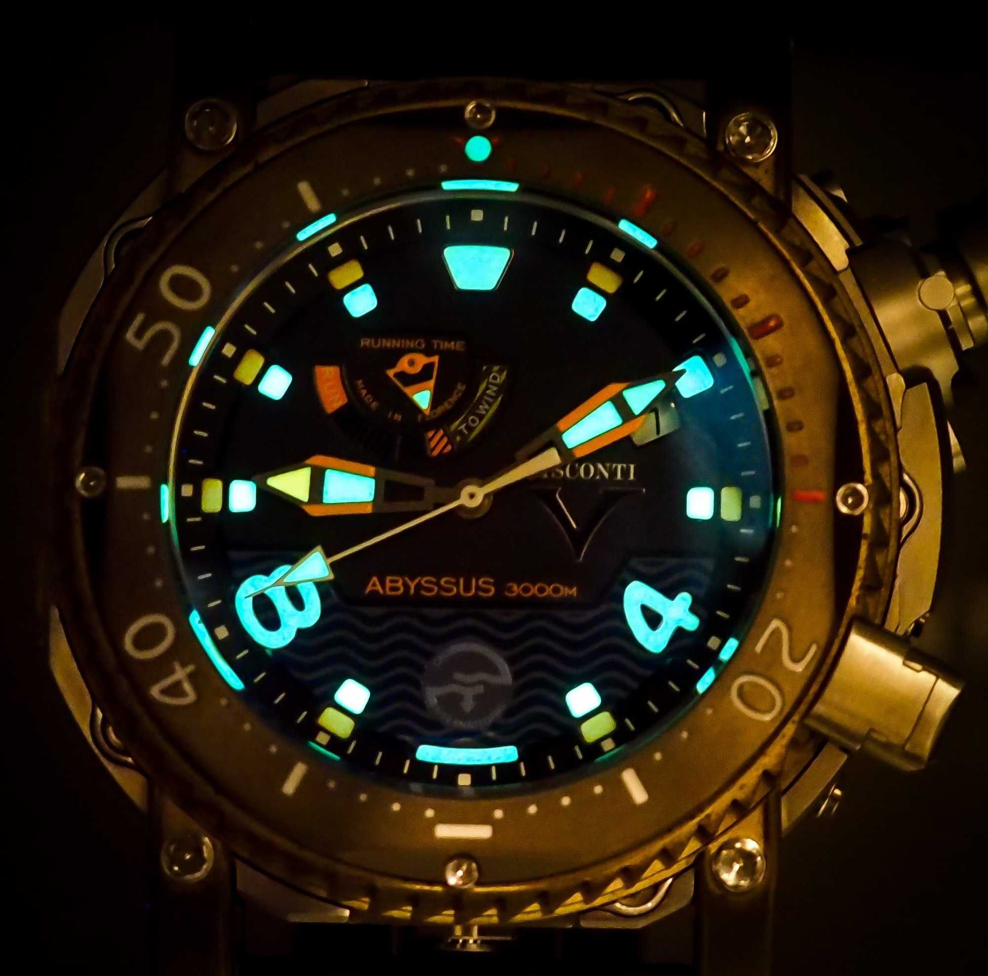 Титаниев моноблок и бронз - Visconti Abyssus 3000m Dive - НОВ,