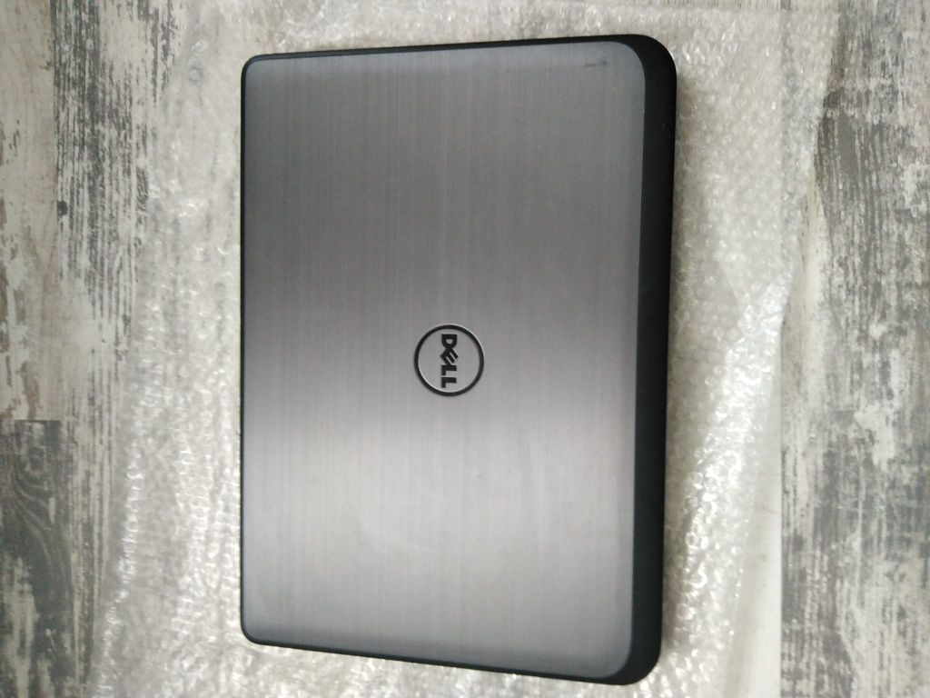 Laptop Dell 3440