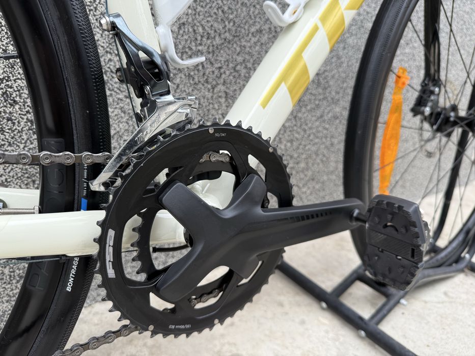 TREK DOMANE AL4 Gen 4 ERA White Шосеен велосипед 2024г. ПЕРФЕКТЕН