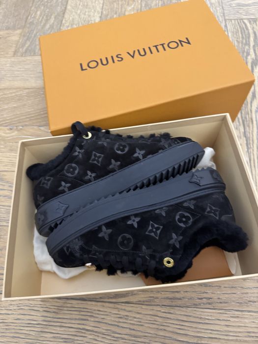 Продам зимние кроссовки Louis Vuitton размер 37