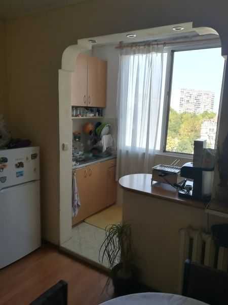 Дава се под наем Двустаен апартамент в Бургас, Славейков - 66 кв.м за 175 € - Снимка #5