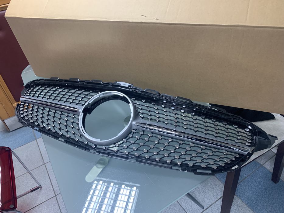 Решетка за Mercedes C Class W205 2015+