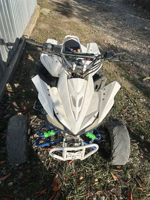 Vand atv 125 de centimetri cilindrici