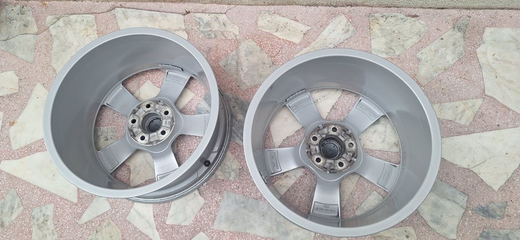 ОРИГИНАЛНИ Джанти 5х112 за -AUDI/VAG- 8Jx18H2, ET39