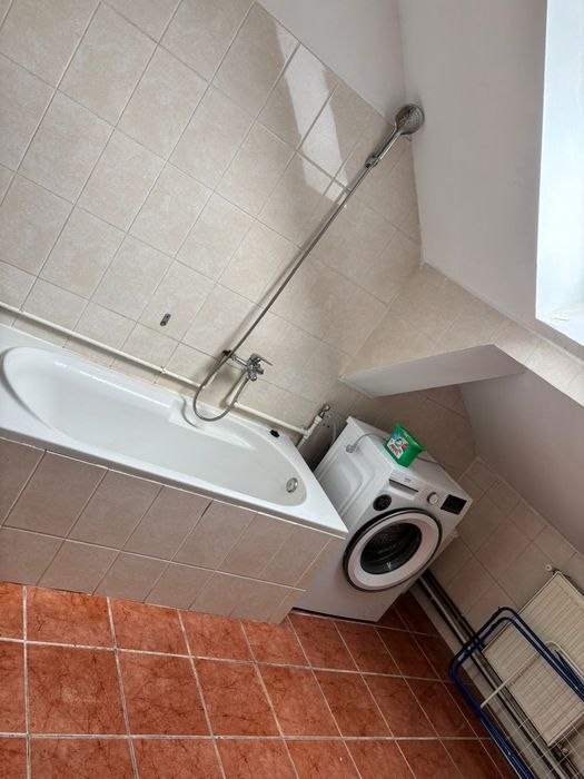 Inchiriez garsoniera 40 mp in zona centrala a municipiului Sibiu