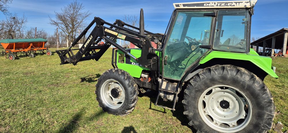 Tractor cu incarcator frontal Deutz Fahr DX 3.65