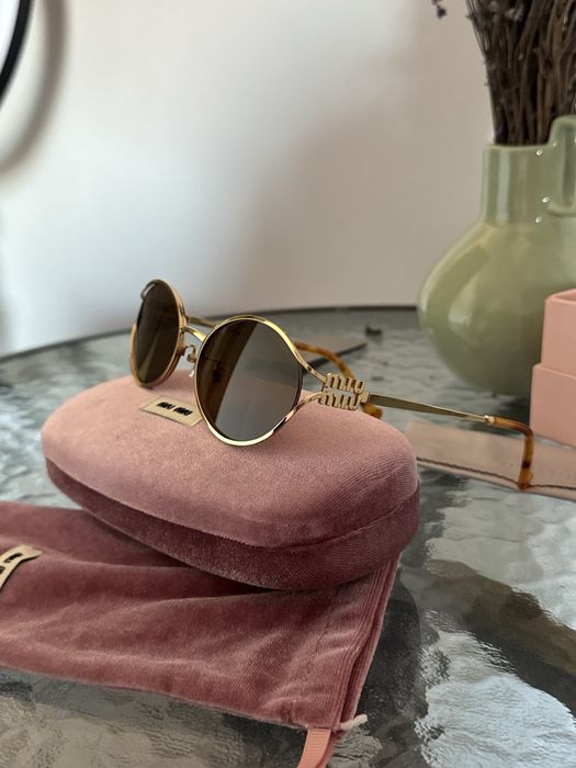 Ochelari de soare Miu Miu